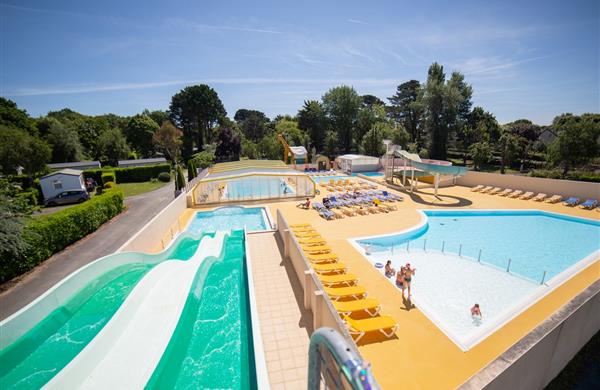 Complexe aquatique du Camping de la plage à Bénodet